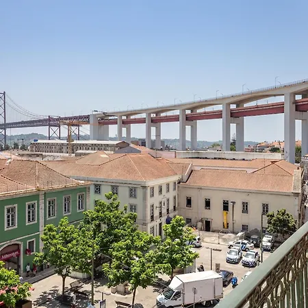Апартаменты Bridge View Balcony, Near Lx Factory And Belem *