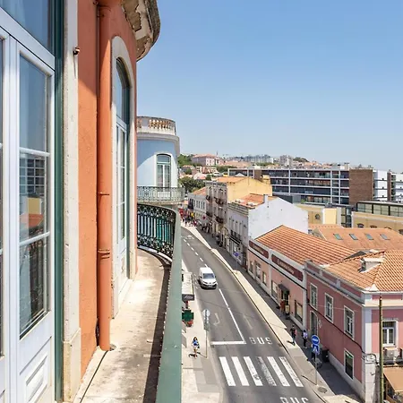Bridge View Balcony, Near Lx Factory And Belem Апартаменты *